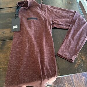 NWT outpost makers long sleeve tee.